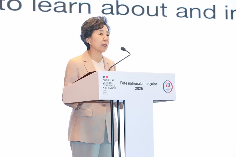 省人大常委会副主任祝春秀出席法国国庆招待会